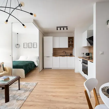 Rondo Wiatraczna Comfort Studio