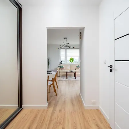 Apartment Rondo Wiatraczna Comfort Studio Warsaw